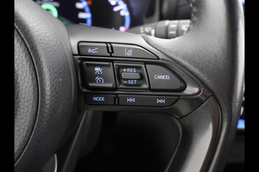 Toyota Yaris Cross 1.5 HYBRID DYNAMIC BLACKLINE GARANTIE 11-2032 . NAVIGATIE . ADAPTIEVE CRUISE CONTROL . SAFETY LOCK