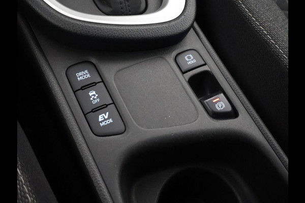 Toyota Yaris Cross 1.5 HYBRID DYNAMIC BLACKLINE GARANTIE 11-2032 . NAVIGATIE . ADAPTIEVE CRUISE CONTROL . SAFETY LOCK