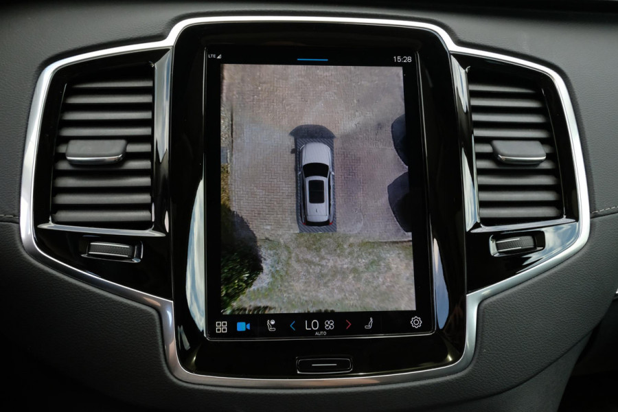 Volvo XC90 2.0 T8 Recharge AWD Plus Bright 455 PK | 7 Persoons | Lederen bekleding | Panorama dak | Harman Kardon | 360 Camera | Stoelverwarming voor en achter | Elek. Klep | Memory Seats