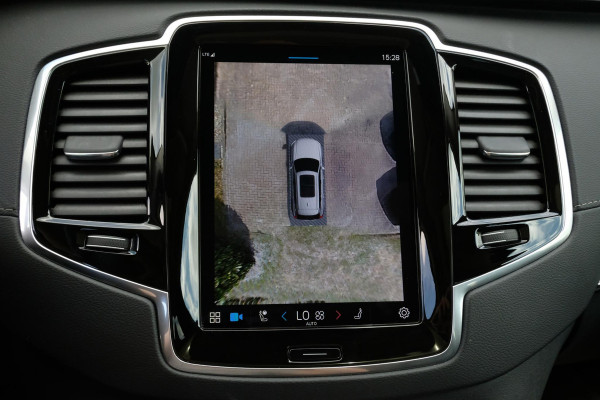 Volvo XC90 2.0 T8 Recharge AWD Plus Bright 455 PK | 7 Persoons | Lederen bekleding | Panorama dak | Harman Kardon | 360 Camera | Stoelverwarming voor en achter | Elek. Klep | Memory Seats