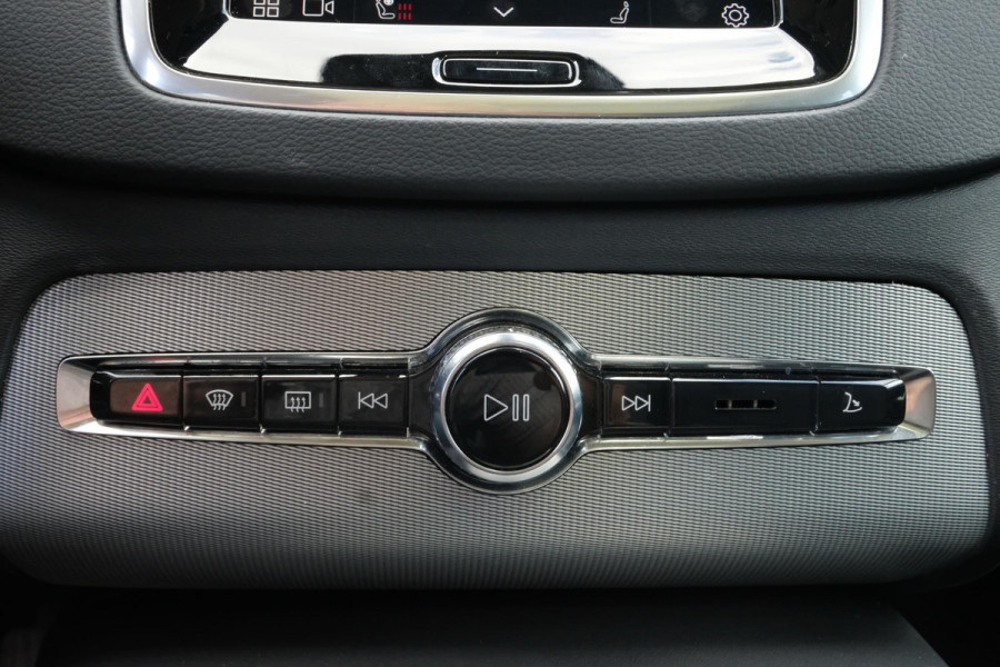 Volvo XC90 2.0 T8 Recharge AWD Plus Bright 455 PK | 7 Persoons | Lederen bekleding | Panorama dak | Harman Kardon | 360 Camera | Stoelverwarming voor en achter | Elek. Klep | Memory Seats