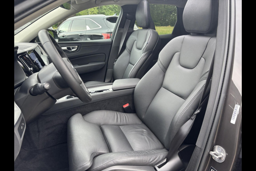 Volvo XC60 2.0 T6 Plug-in hybrid AWD Inscription 350pk | Vol Leer | Panoramadak | Elektr. Stoelen