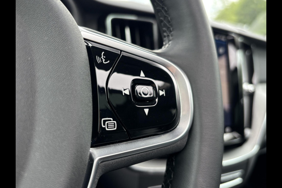 Volvo XC60 2.0 T6 Plug-in hybrid AWD Inscription 350pk | Vol Leer | Panoramadak | Elektr. Stoelen
