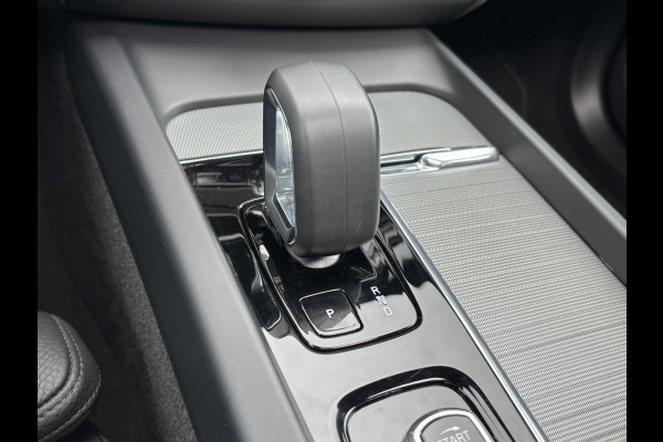 Volvo XC60 2.0 T6 Plug-in hybrid AWD Inscription 350pk | Vol Leer | Panoramadak | Elektr. Stoelen