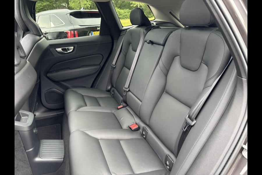 Volvo XC60 2.0 T6 Plug-in hybrid AWD Inscription 350pk | Vol Leer | Panoramadak | Elektr. Stoelen