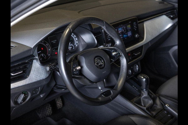 Škoda Kamiq 1.5 TSI ACT Business Edition 150pk / Achteruitrijcamera / Trekhaak / Apple carplay / Airco / Stoelverwarming /