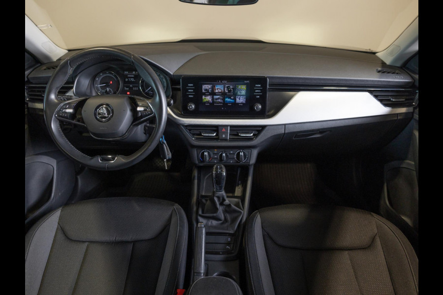 Škoda Kamiq 1.5 TSI ACT Business Edition 150pk / Achteruitrijcamera / Trekhaak / Apple carplay / Airco / Stoelverwarming /
