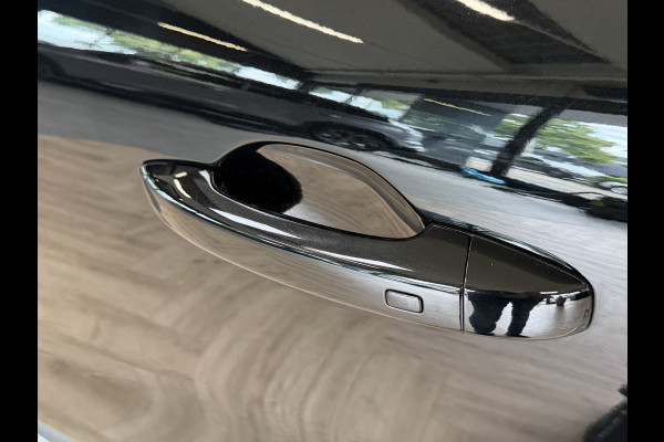 Renault Captur 1.3 TCe 155 Edition One | Pano | Bose | 18" | Groot Navi | 360 | ACC | Dodehoek | 100% Onderhouden!