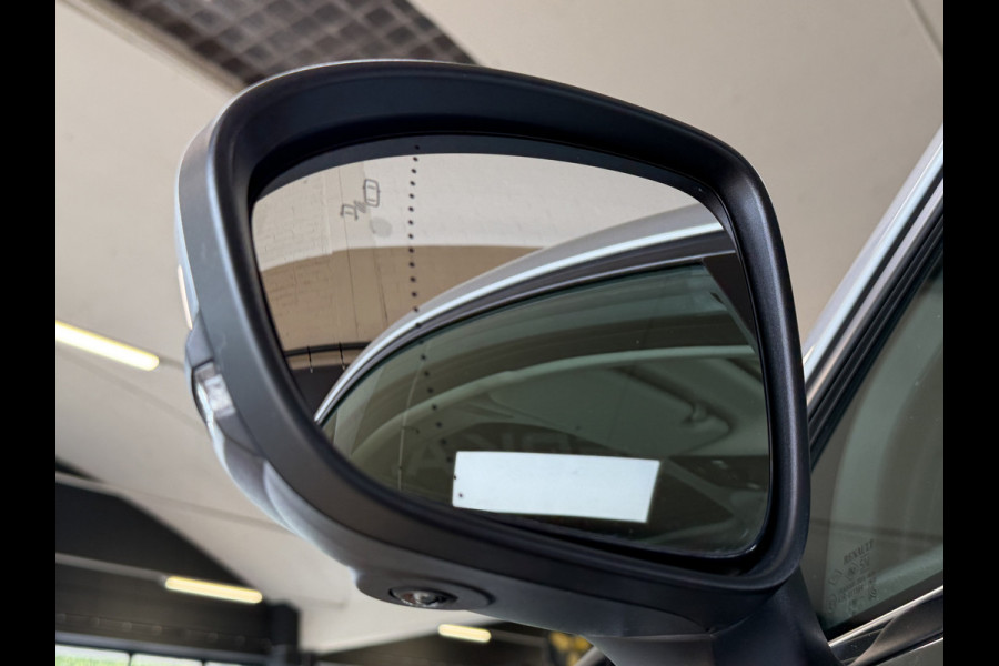 Renault Captur 1.3 TCe 155 Edition One | Pano | Bose | 18" | Groot Navi | 360 | ACC | Dodehoek | 100% Onderhouden!