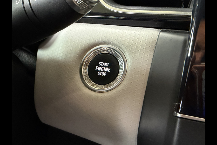 Renault Captur 1.3 TCe 155 Edition One | Pano | Bose | 18" | Groot Navi | 360 | ACC | Dodehoek | 100% Onderhouden!