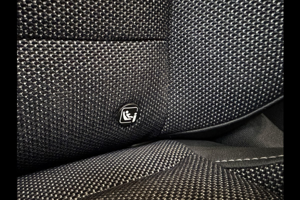 Renault Captur 1.3 TCe 155 Edition One | Pano | Bose | 18" | Groot Navi | 360 | ACC | Dodehoek | 100% Onderhouden!