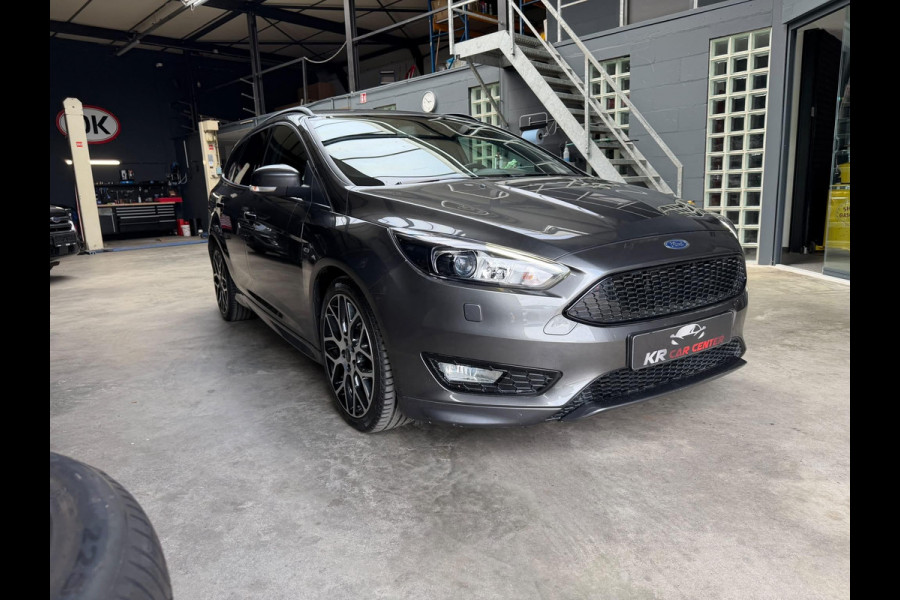 Ford FOCUS Wagon 1.0 ST-Line 140PK XENON-CLIMA-CAMERA-STLVERWARMING