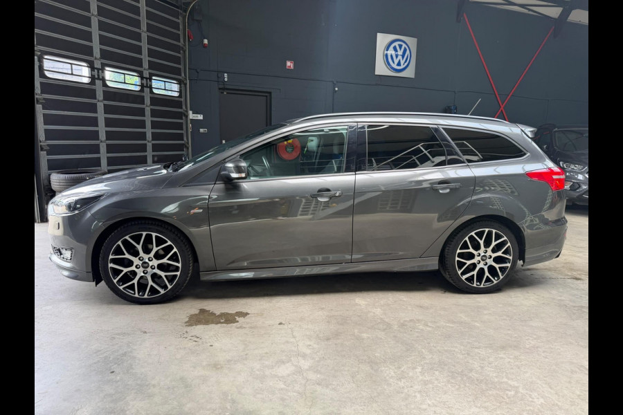 Ford FOCUS Wagon 1.0 ST-Line 140PK XENON-CLIMA-CAMERA-STLVERWARMING