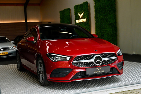 Mercedes-Benz CLA-Klasse 200 4-Matic AMG Line - 360 Camera - Distronic - Keyless Entry - Memory - Multibeam - Panorama -