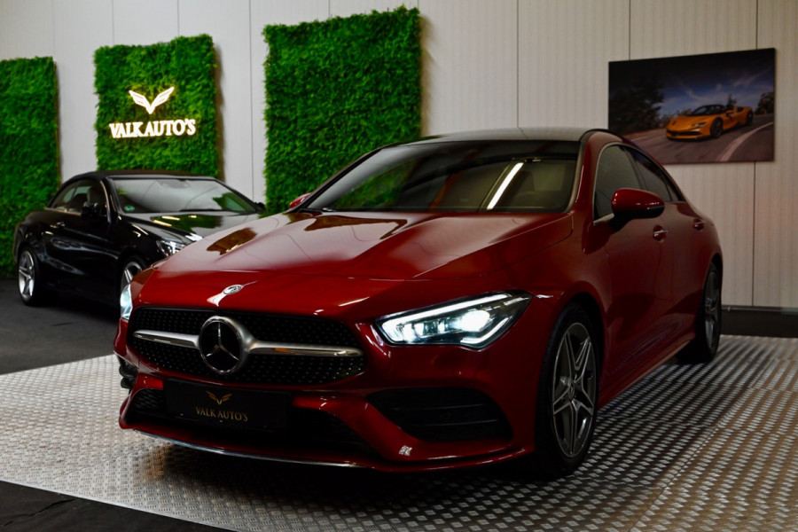 Mercedes-Benz CLA-Klasse 200 4-Matic AMG Line - 360 Camera - Distronic - Keyless Entry - Memory - Multibeam - Panorama -