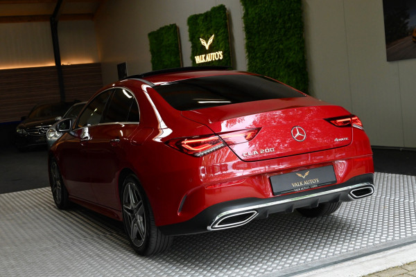 Mercedes-Benz CLA-Klasse 200 4-Matic AMG Line - 360 Camera - Distronic - Keyless Entry - Memory - Multibeam - Panorama -