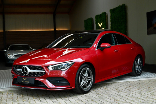 Mercedes-Benz CLA-Klasse 200 4-Matic AMG Line - 360 Camera - Distronic - Keyless Entry - Memory - Multibeam - Panorama -