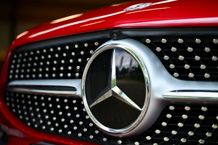 Mercedes-Benz CLA-Klasse 200 4-Matic AMG Line - 360 Camera - Distronic - Keyless Entry - Memory - Multibeam - Panorama -