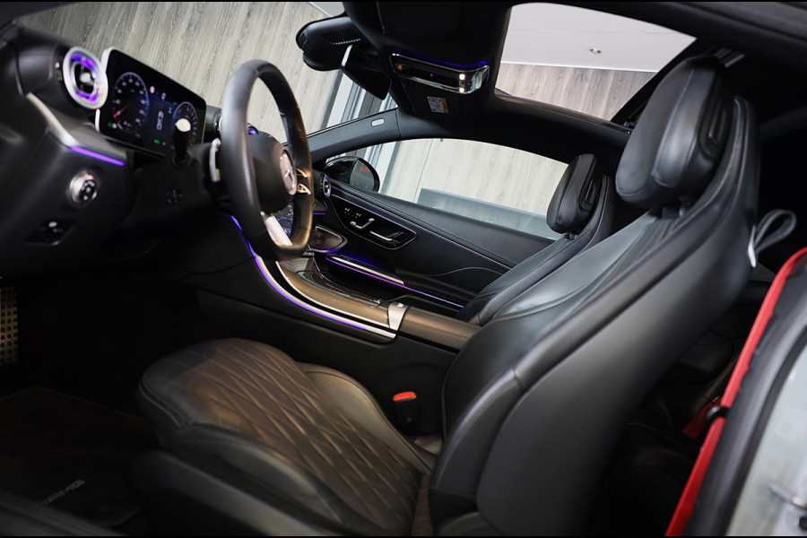 Mercedes-Benz CLE Coupé 300 e AMG 53 Look / Massage / Burmester / Head Up / 360 Camera / Acc / Elek Stoelen / Open Pano / 19 Inch
