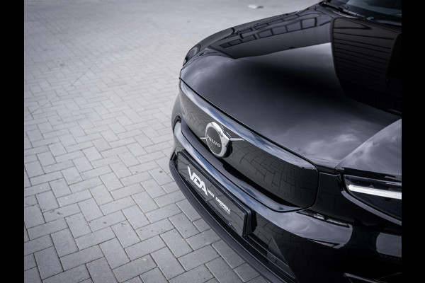 Volvo XC40 Recharge Plus 70kWh - R-Design l 96% SOH l Warmtepomp l Trekhaak l Camera