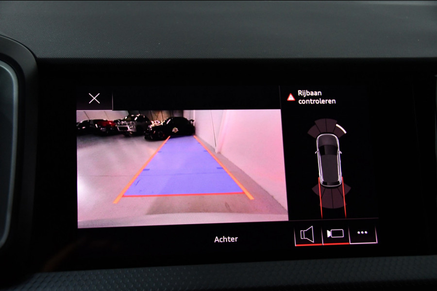 Audi A1 citycarver 30 TFSI, Camera, CarPlay, Automaat
