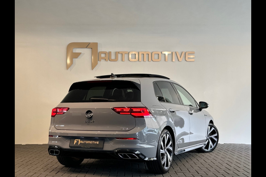 Volkswagen Golf 1.5 eTSI R-Line Pano|Trekhaak|Camera|IQ Light