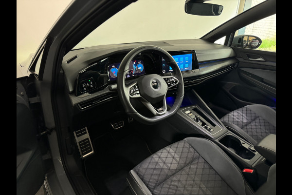 Volkswagen Golf 1.5 eTSI R-Line Pano|Trekhaak|Camera|IQ Light