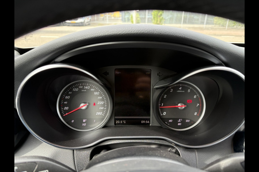 Mercedes-Benz C-Klasse Estate 180 Sport Edition | Panodak | Trekhaak | Navi | Camera