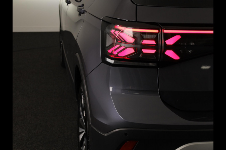 Volkswagen T-Cross 1.0 TSI Style 116 pk Automaat (DSG) | Navigatie | Parkeersensoren | Autom. airco | Cruise control | Matrix LED koplampen |
