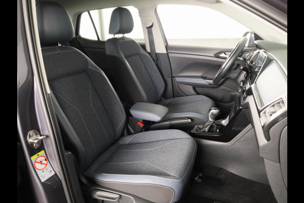Volkswagen T-Cross 1.0 TSI Style 116 pk Automaat (DSG) | Navigatie | Parkeersensoren | Autom. airco | Cruise control | Matrix LED koplampen |