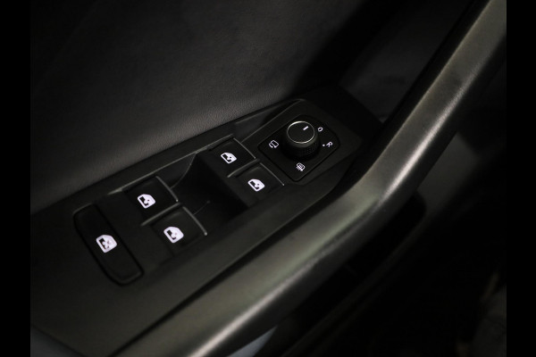 Volkswagen T-Cross 1.0 TSI Style 116 pk Automaat (DSG) | Navigatie | Parkeersensoren | Autom. airco | Cruise control | Matrix LED koplampen |