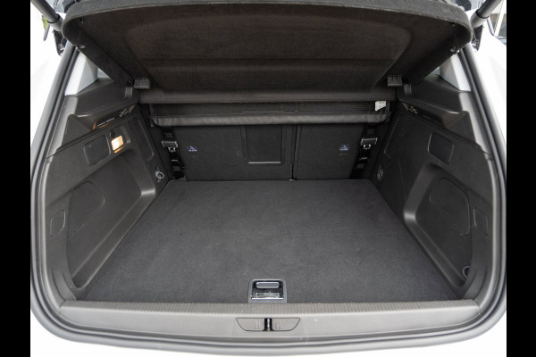 Opel Grandland 1.6 Turbo Plug-In Hybrid 4x4 299PK GSe | Two-Tone | Trekhaak | Winter Pack | BTW