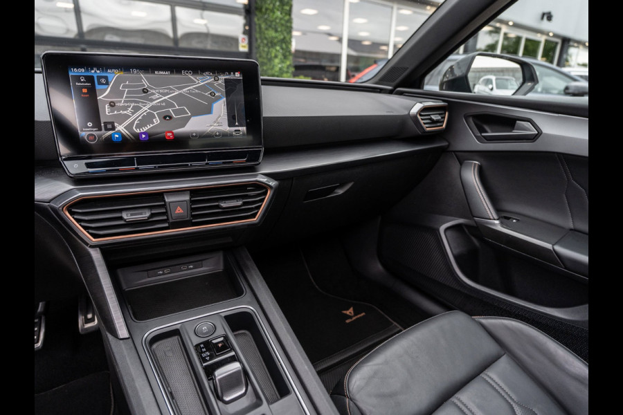 CUPRA Leon Sportstourer 1.4 e-Hybrid 245PK VZ Performance | Pano | Leder | Camera | Matte Grey
