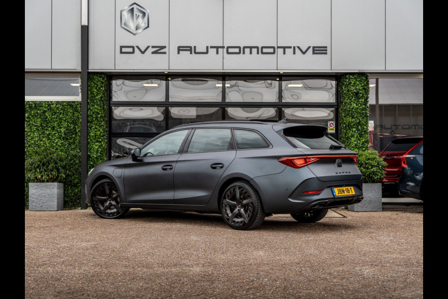 CUPRA Leon Sportstourer 1.4 e-Hybrid 245PK VZ Performance | Pano | Leder | Camera | Matte Grey