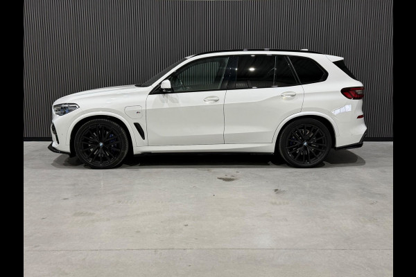 BMW X5 XDrive45e High Executive M-Sport / Pano / Leder / HUD / 22" LM