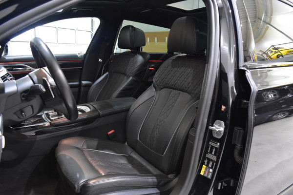 BMW 7 Serie 745Le High Exe M-Sport / Pano / 4WD Besturing / Softclose / 360 Camera