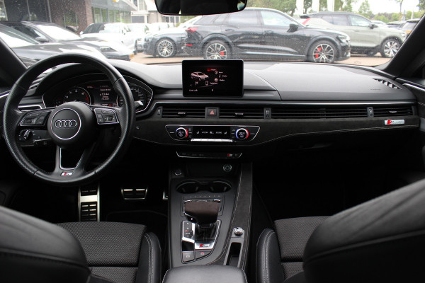 Audi A5 Sportback 2.0 TFSI MHEV Sport S-line Edition / Navigatie / Parkeerhulp V+A / Sportstoelen / 18'' / Half leder / Cruise Control