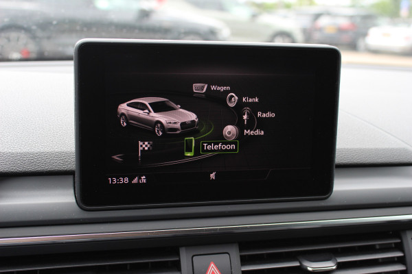 Audi A5 Sportback 2.0 TFSI MHEV Sport S-line Edition / Navigatie / Parkeerhulp V+A / Sportstoelen / 18'' / Half leder / Cruise Control