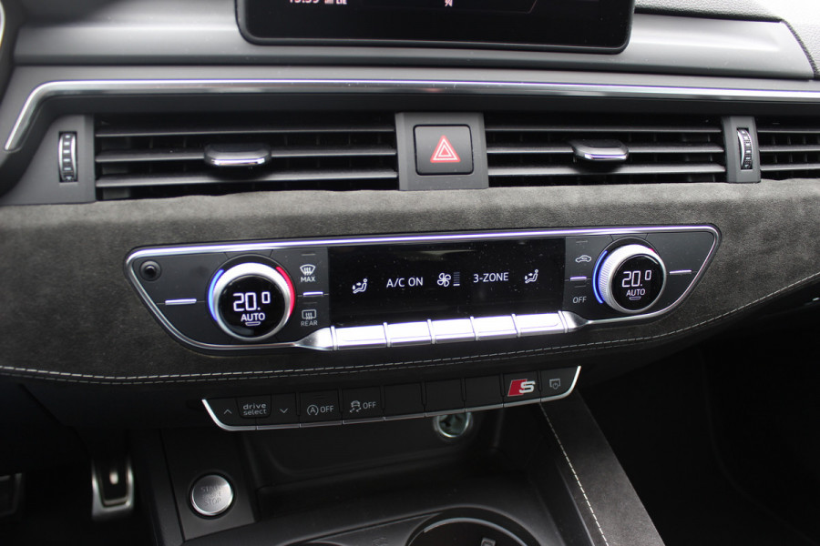 Audi A5 Sportback 2.0 TFSI MHEV Sport S-line Edition / Navigatie / Parkeerhulp V+A / Sportstoelen / 18'' / Half leder / Cruise Control