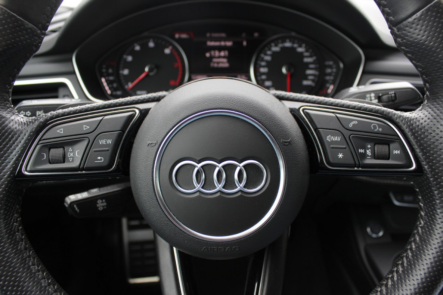 Audi A5 Sportback 2.0 TFSI MHEV Sport S-line Edition / Navigatie / Parkeerhulp V+A / Sportstoelen / 18'' / Half leder / Cruise Control