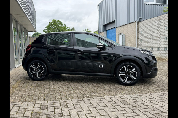 Citroën C3 1.2 PureTech Shine Automaat 110 Pk | Navigatie | Clima | Cruise | Camera.