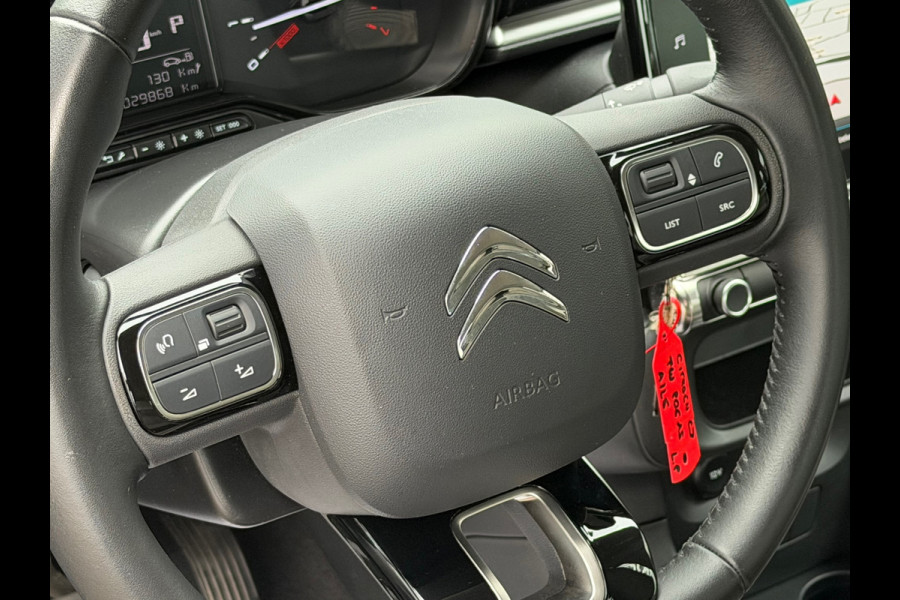 Citroën C3 1.2 PureTech Shine Automaat 110 Pk | Navigatie | Clima | Cruise | Camera.