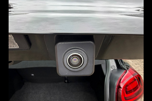 Citroën C3 1.2 PureTech Shine Automaat 110 Pk | Navigatie | Clima | Cruise | Camera.