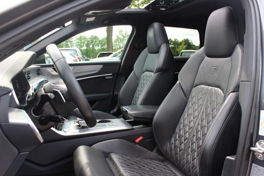 Audi A6 Avant 55 TFSI e quattro Competition / Trekhaak / Panoramadak / 360Camera / Head-up / RS Seats / Softclose / Matrix LED / 20'' / Keyless / CarPlay / Dodeheok / DAB / Cruise Control Adaptief