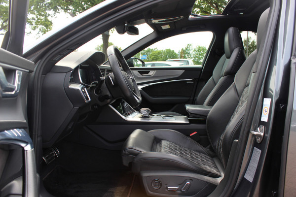 Audi A6 Avant 55 TFSI e quattro Competition / Trekhaak / Panoramadak / 360Camera / Head-up / RS Seats / Softclose / Matrix LED / 20'' / Keyless / CarPlay / Dodeheok / DAB / Cruise Control Adaptief