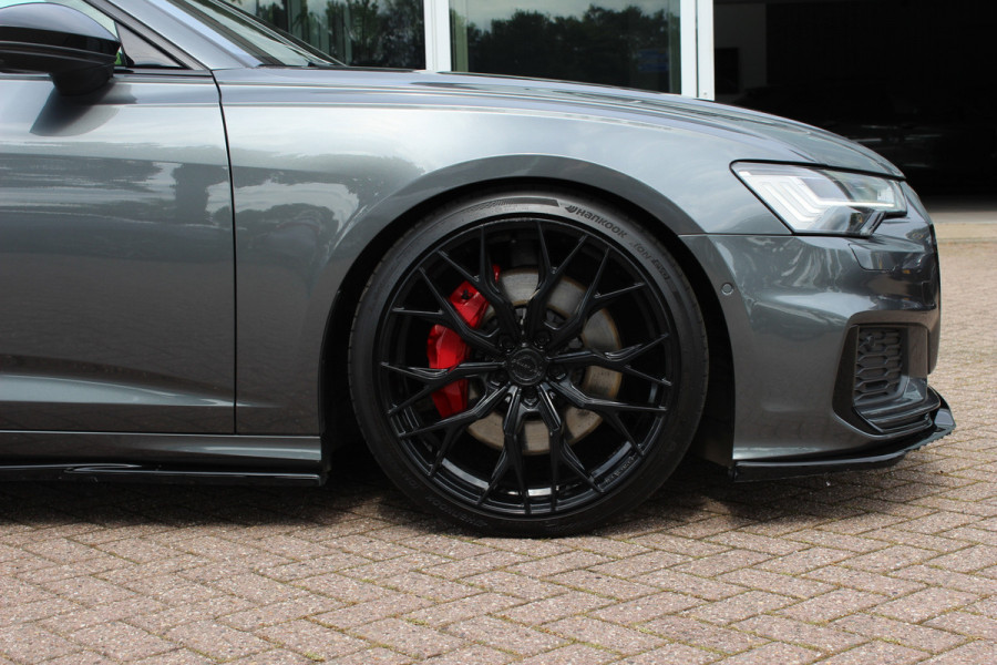 Audi A6 Avant 55 TFSI e quattro Competition / Trekhaak / Panoramadak / 360Camera / Head-up / RS Seats / Softclose / Matrix LED / 20'' / Keyless / CarPlay / Dodeheok / DAB / Cruise Control Adaptief