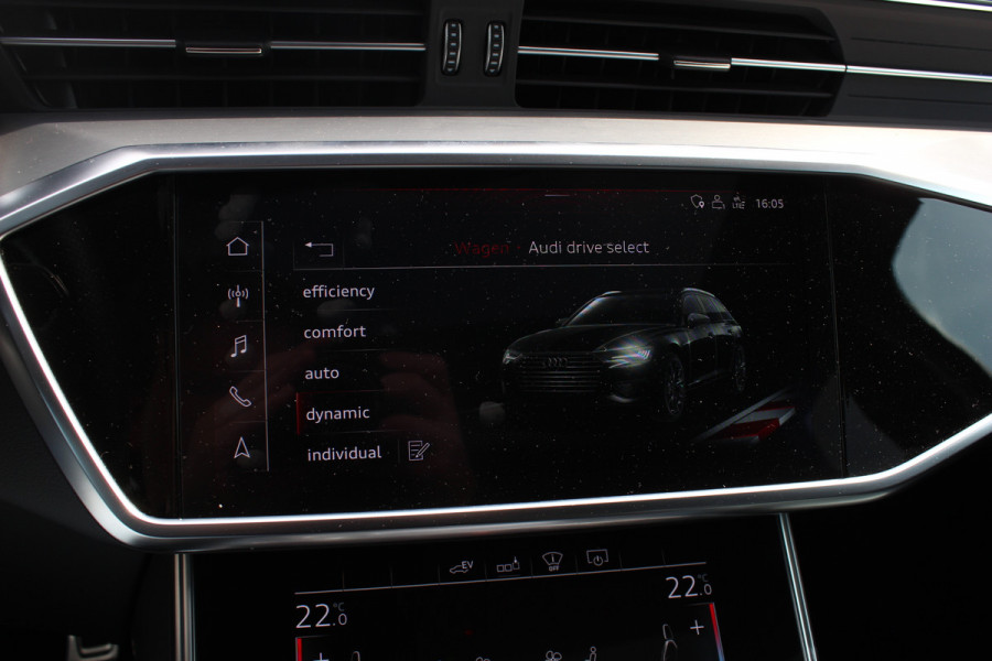 Audi A6 Avant 55 TFSI e quattro Competition / Trekhaak / Panoramadak / 360Camera / Head-up / RS Seats / Softclose / Matrix LED / 20'' / Keyless / CarPlay / Dodeheok / DAB / Cruise Control Adaptief