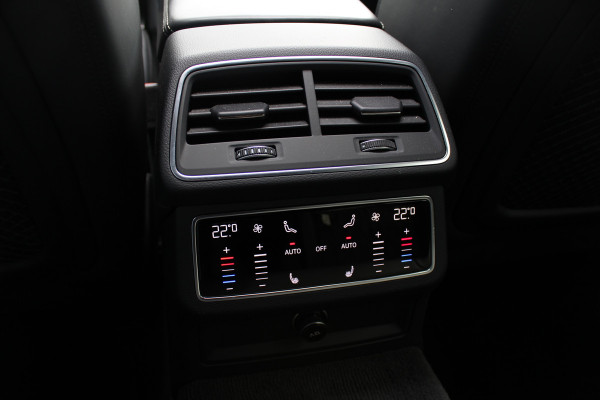 Audi A6 Avant 55 TFSI e quattro Competition / Trekhaak / Panoramadak / 360Camera / Head-up / RS Seats / Softclose / Matrix LED / 20'' / Keyless / CarPlay / Dodeheok / DAB / Cruise Control Adaptief