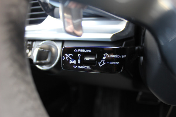 Porsche Panamera Sport Turismo 4.0 GTS / Panoramadak / Camera / Luchtvering / Softclose / Bose / Keyless / 21'' / Sportchrono+Design / Stoel+Stuurverwamring / Dodehoek / DAB / ACC