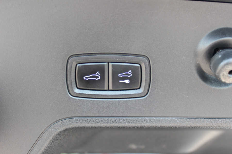 Porsche Panamera Sport Turismo 4.0 GTS / Panoramadak / Camera / Luchtvering / Softclose / Bose / Keyless / 21'' / Sportchrono+Design / Stoel+Stuurverwamring / Dodehoek / DAB / ACC